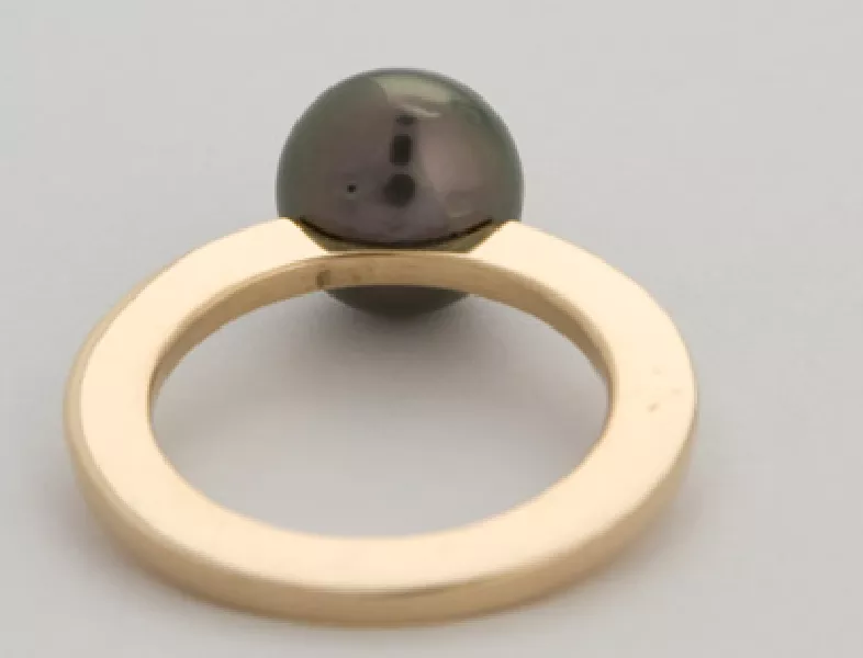 Bague carrée polynésienne